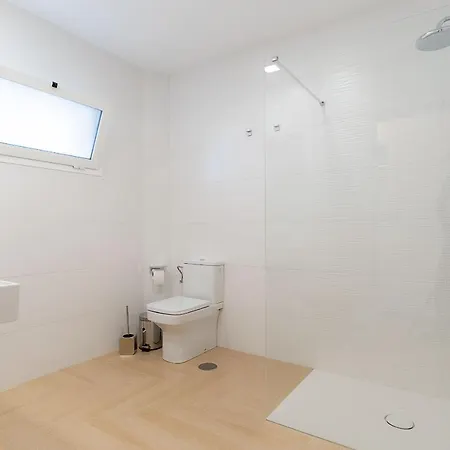 Апартаменти Vista Al Muelle By Hh *